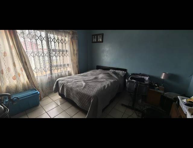 3 BEDROOM HOUSE FOR SALE IN ROODEPOORT CENTRAL